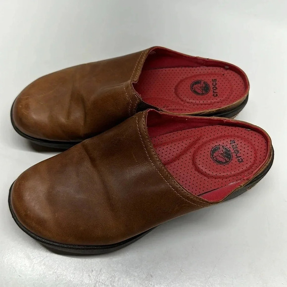 Crocs Clogs Mules Open Back Shoes Shoe Slip On Leather Brown Women’s Size 6 - Picture 3 of 7